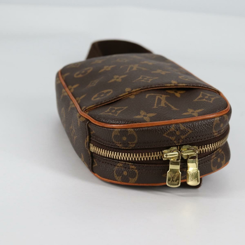 【日本直送】路易威登 Monogram Pochette Gange 肩背包 M51870 LV 授權 135100A-5