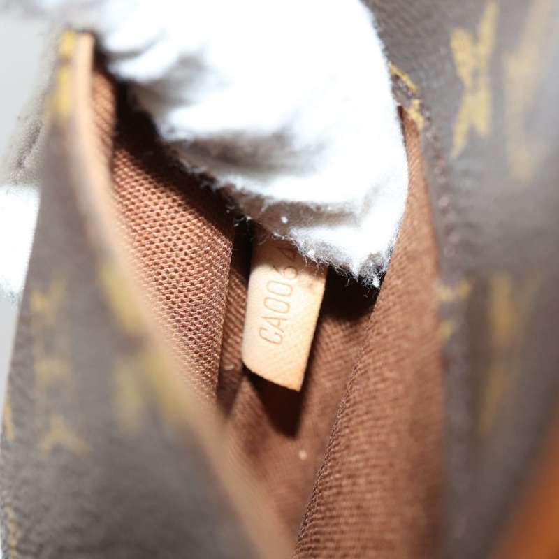 【日本直送】路易威登 Monogram Pochette Gange 肩背包 M51870 LV 授權 135100A-11