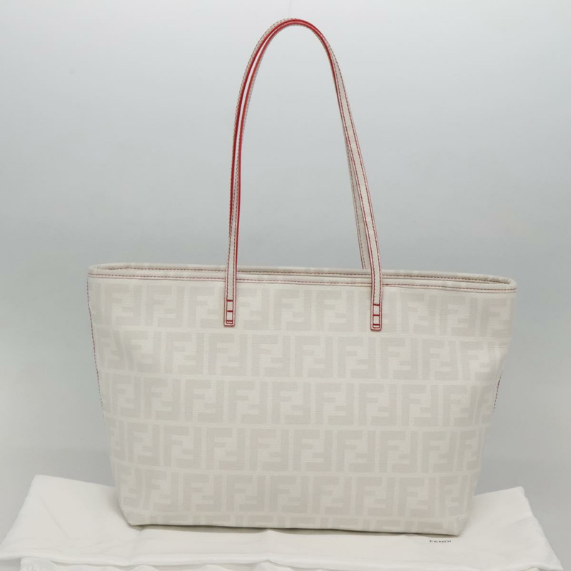 【日本直送】FENDI Zucca 帆布手提包 PVC 白金正品 135233-11