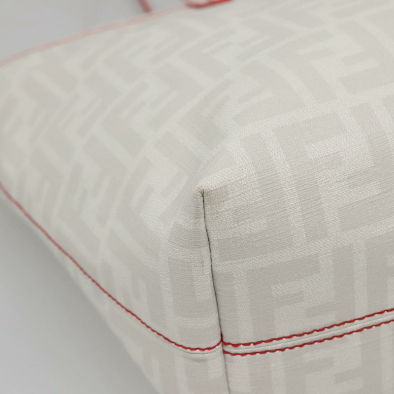 【日本直送】FENDI Zucca 帆布手提包 PVC 白金正品 135233-13
