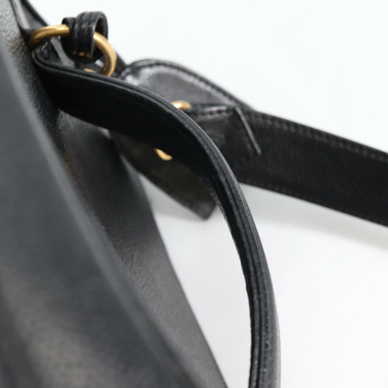 【日本直送】香奈兒化妝包 Caviar Skin 2way 黑金 CC 正品 bs28866A-13