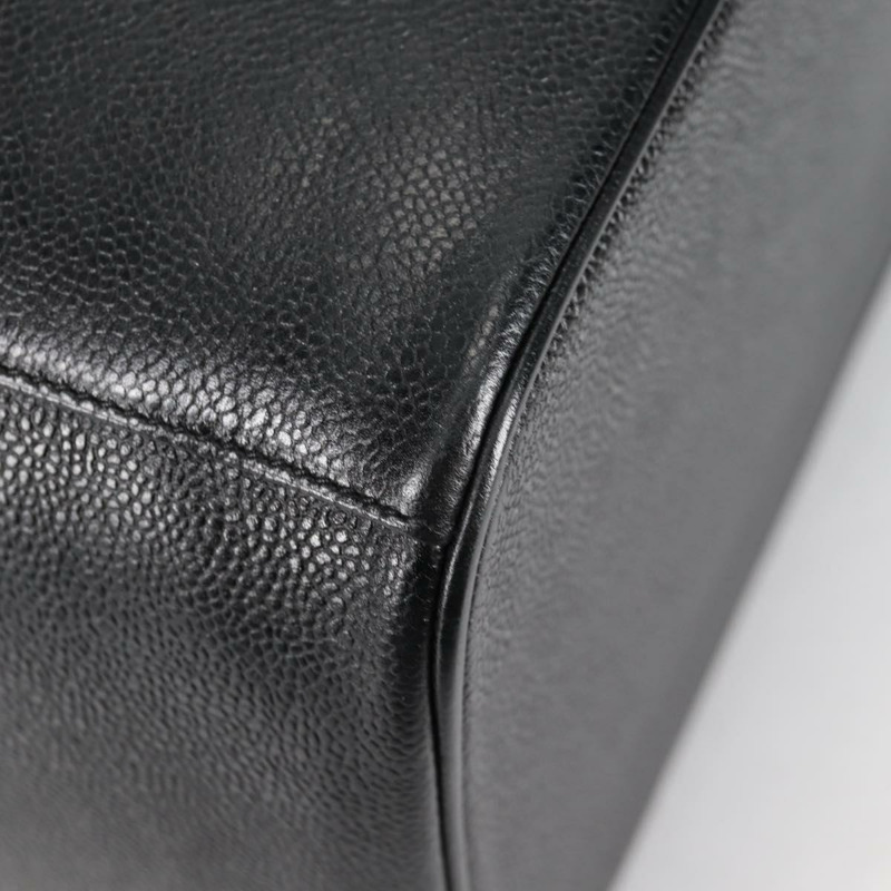 【日本直送】香奈兒化妝包 Caviar Skin 2way 黑金 CC 正品 bs28866A-15