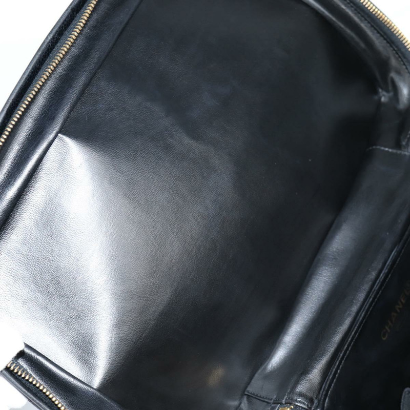 【日本直送】香奈兒化妝包 Caviar Skin 2way 黑金 CC 正品 bs28866A-21