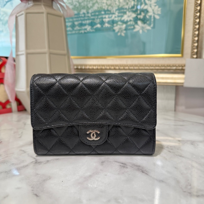 Chanel 黑荔枝牛皮菱格紋銀釦下蓋6卡中夾AP0234-0