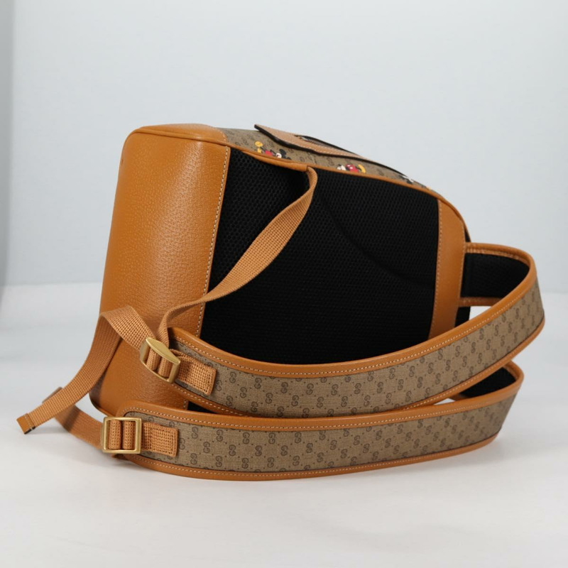 【日本直送】GUCCI GUCCIxDisney GG Supreme 雙肩包 PVC 米金色 552884 正品 140648M-7