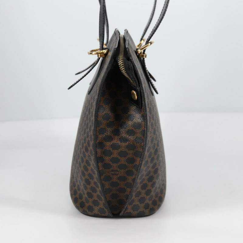 【日本直送】CELINE Macadam 帆布肩背包 PVC 皮革 黑金色 正品 am8906V-2
