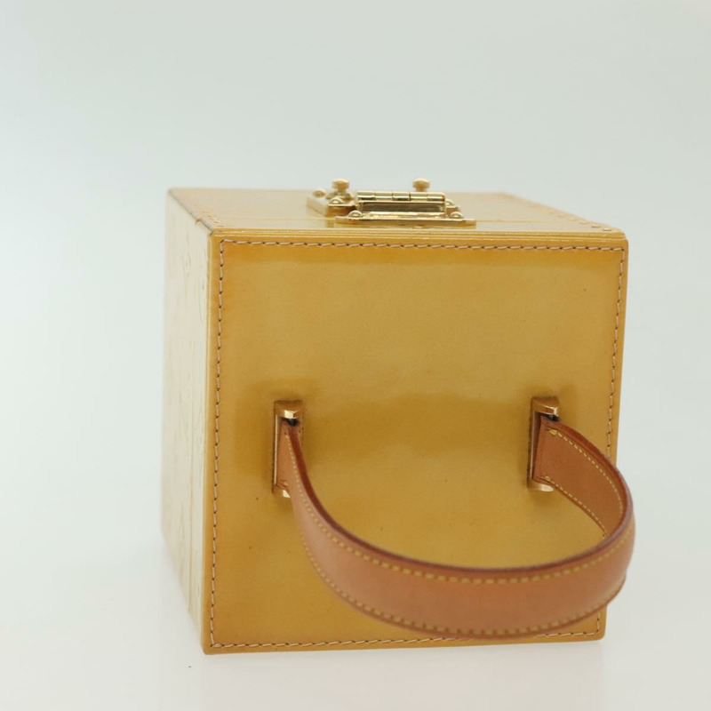 【日本直送】路易威登 Monogram Vernis Bleecker 化妝包 米色 M91002 正品 BA5541-5