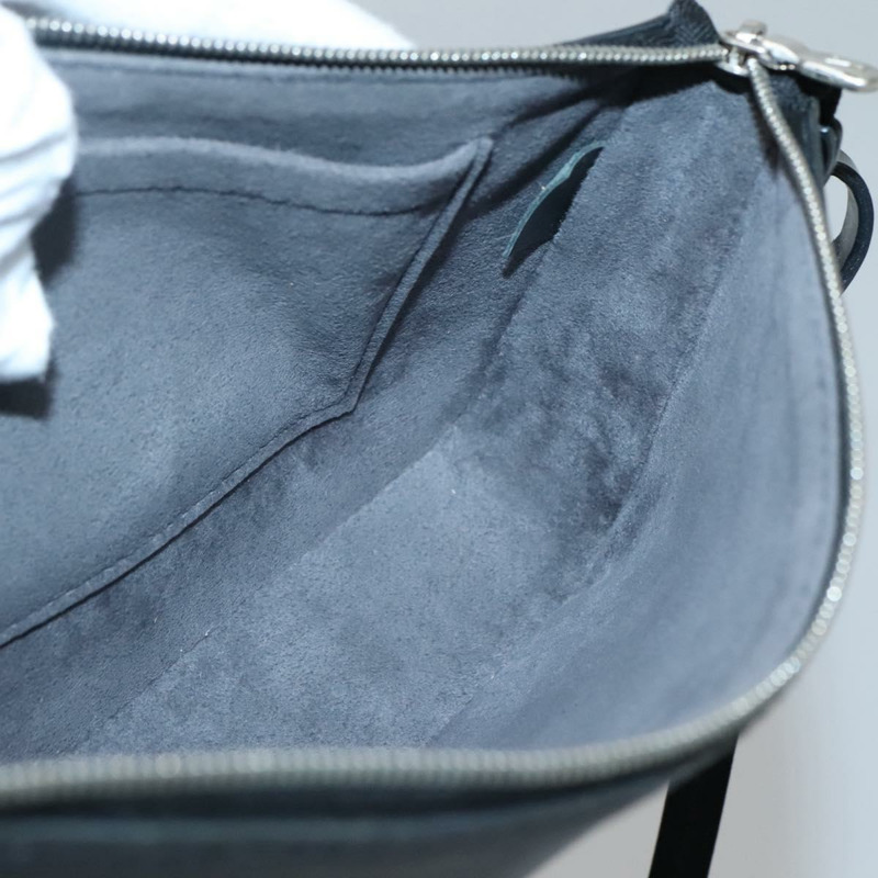 【日本直送】LOUIS VUITTON Epi Pochette Accessoires 配件袋 黑色 M52982 正品 140897-20