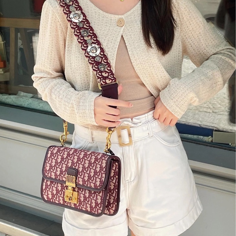 💞💞Dior 復古風格紅老花 #郵差包 斜背包-2