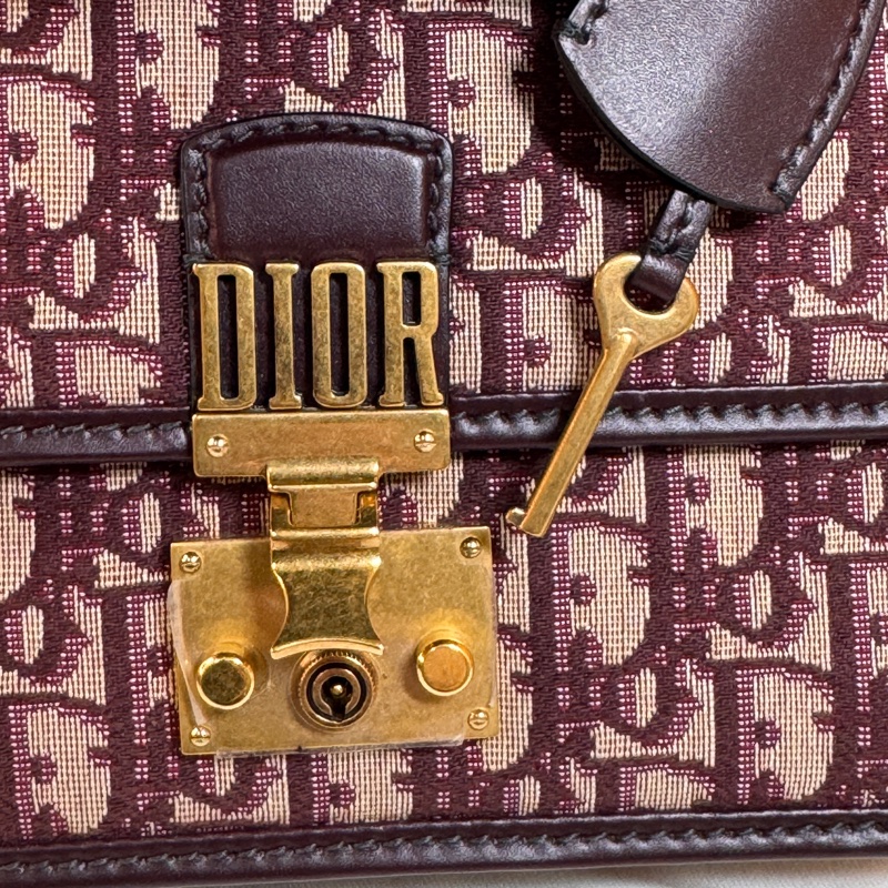 💞💞Dior 復古風格紅老花 #郵差包 斜背包-31