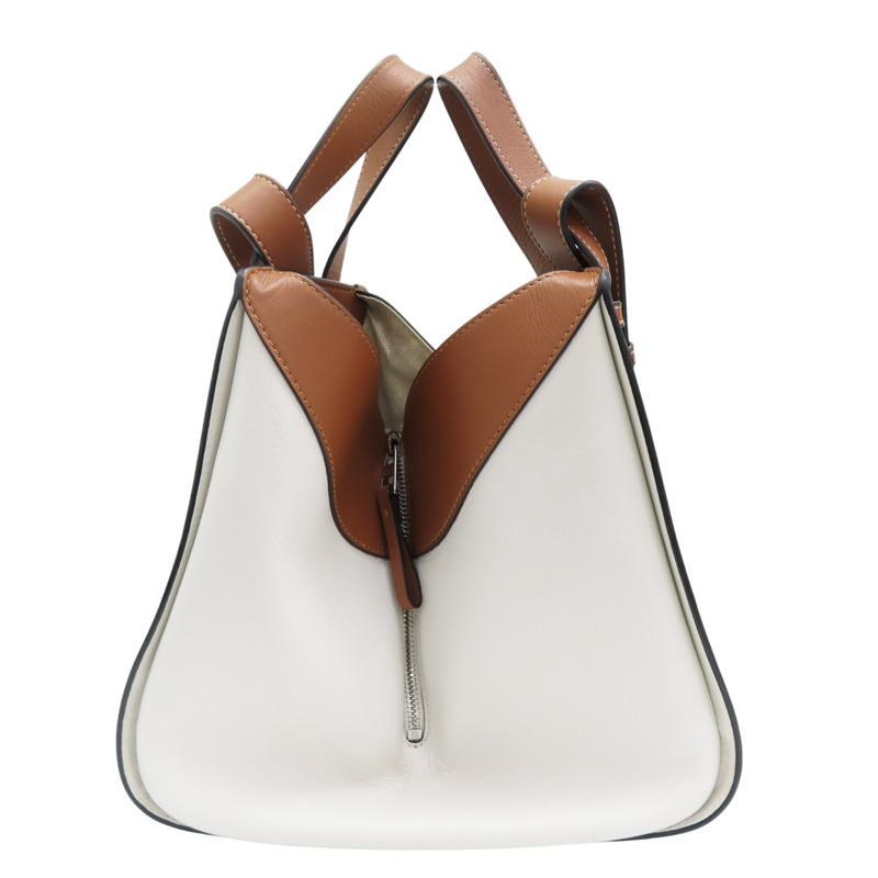 白/棕色 牛皮 Hammock 肩背包【LOEWE 羅威】-1