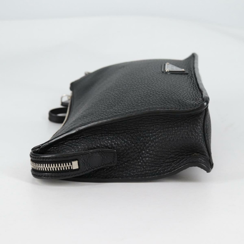 【日本直送】PRADA 手拿包 皮革 黑色銀色 2VF006 正品 yk19468V-2