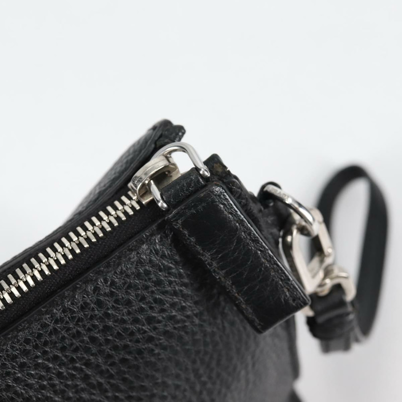 【日本直送】PRADA 手拿包 皮革 黑色銀色 2VF006 正品 yk19468V-17