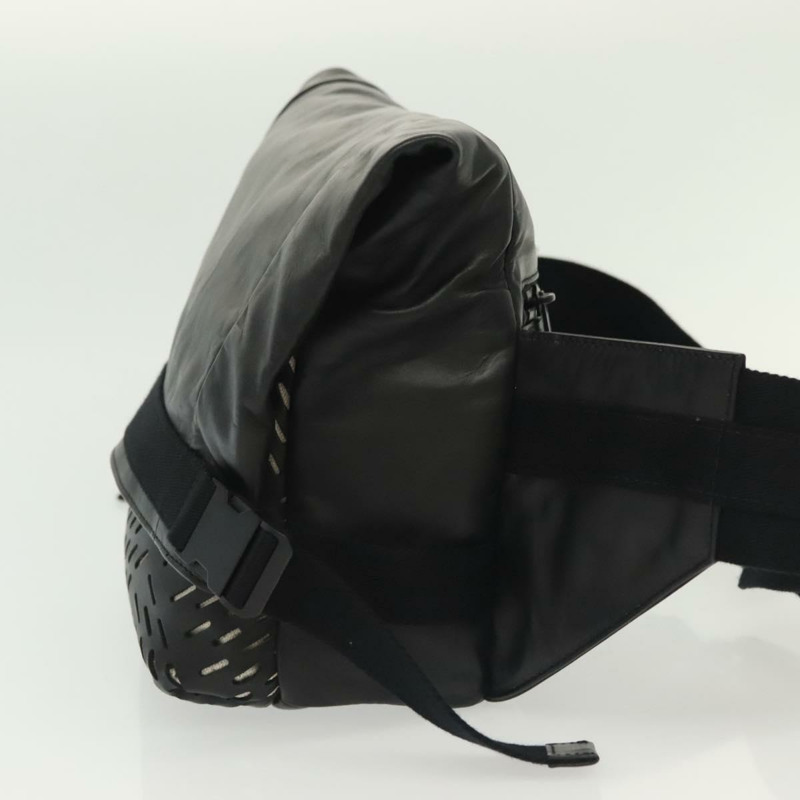 【日本直送】BOTTEGA VENETA 腰包 皮革 黑色 正品 bs29314-2