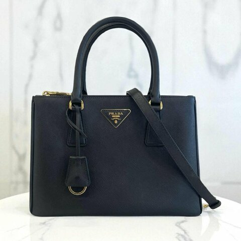 PRADA  防刮牛皮手提兩用包 殺手包 黑色