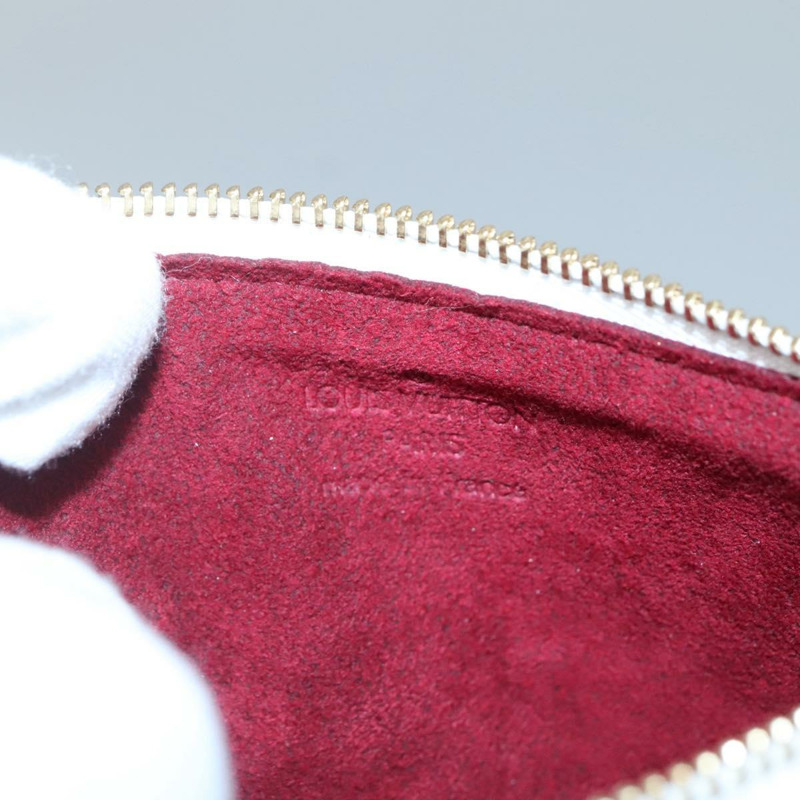 【日本直送】路易威登 Monogram 多色 Pochette MM 手拿包 白色 M60028 LV 正品 134908V-9