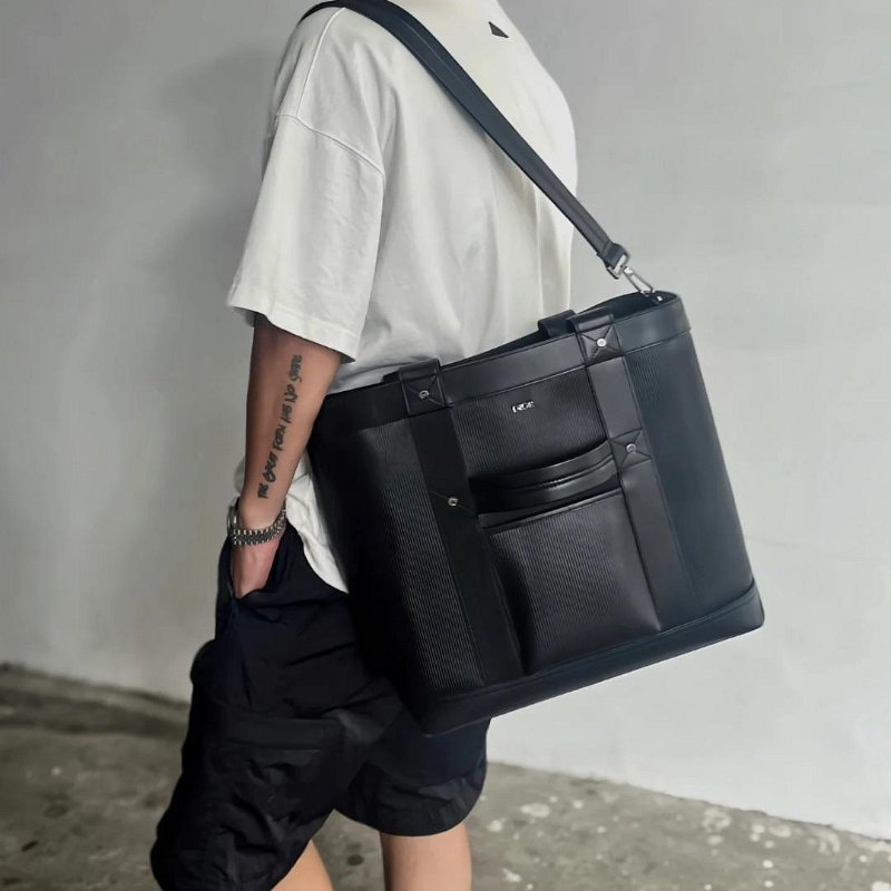 DIOR WWDIOR 系列 小牛皮 兩用 側背 手提 包 現貨 原價100000-0