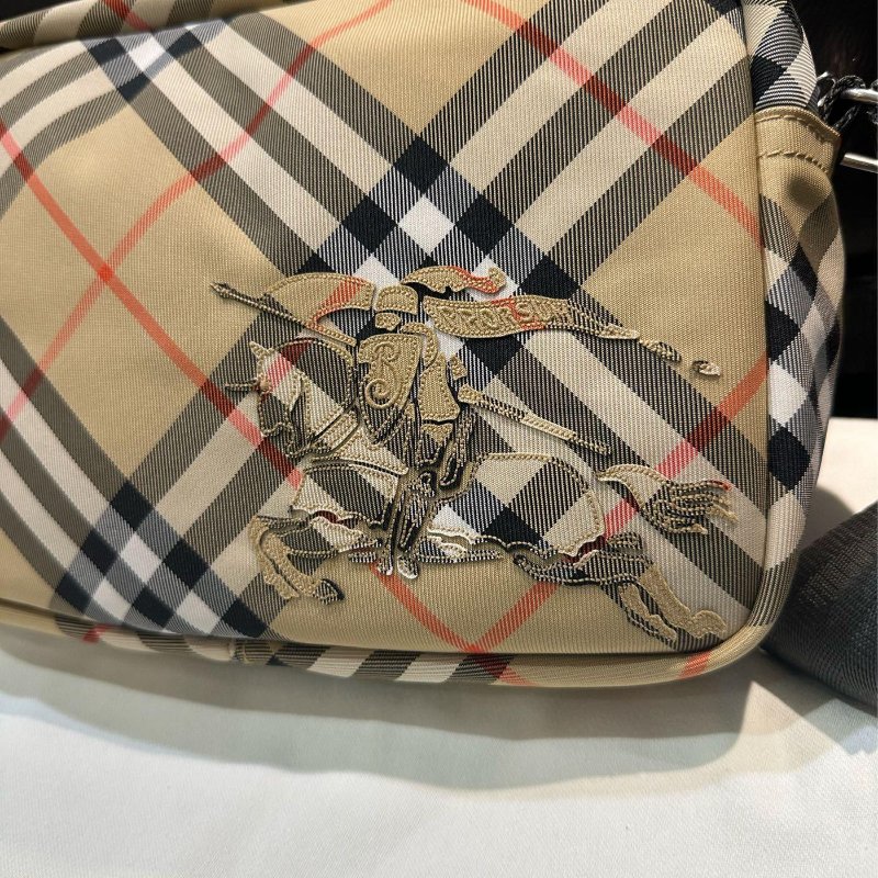 BURBERRY Paddy 格紋 相機包 原價36900-4