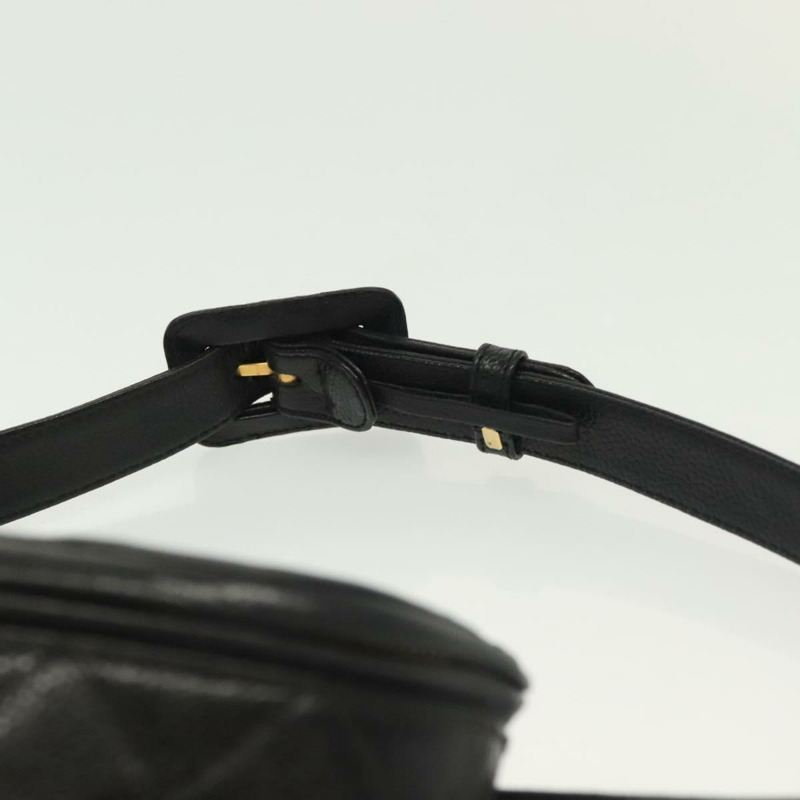 【日本直送】香奈兒 Matelasse 腰包 魚子醬色 黑金 CC 正品 142308-7