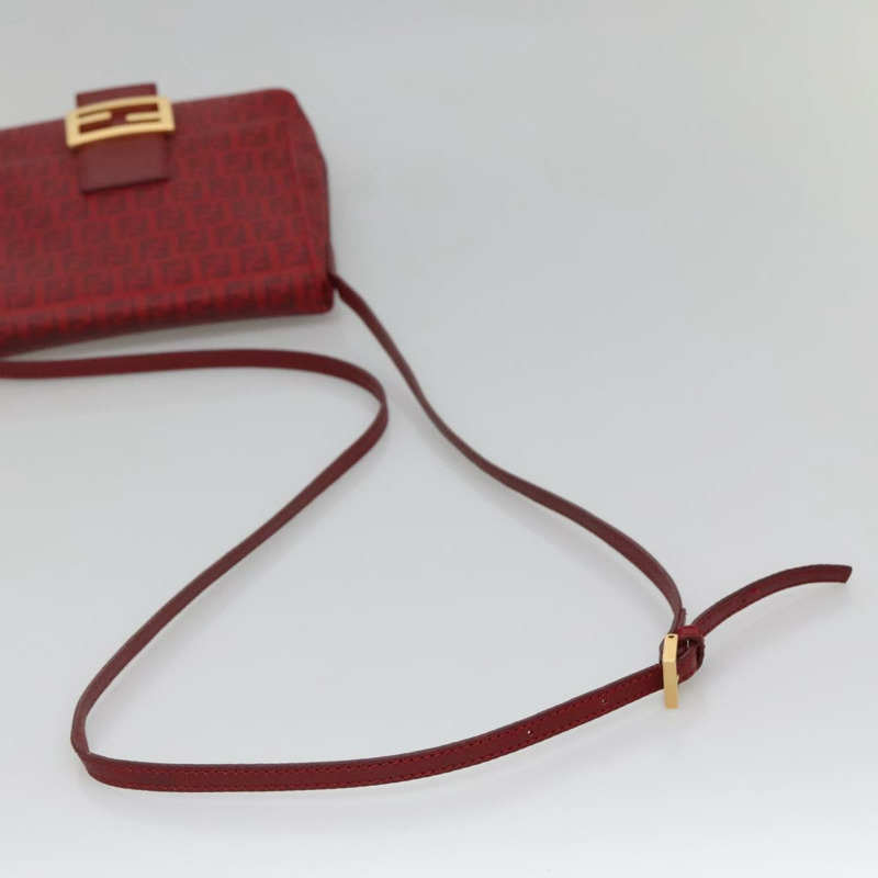 【日本直送】FENDI Zucchino 帆布 Mamma Baguette 單肩包 PVC 紅金 正品 142286V-6