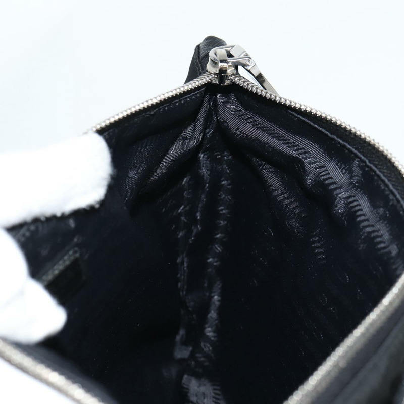 【日本直送】PRADA 手拿包 Saffiano 尼龍黑銀色正品 am9108V-19