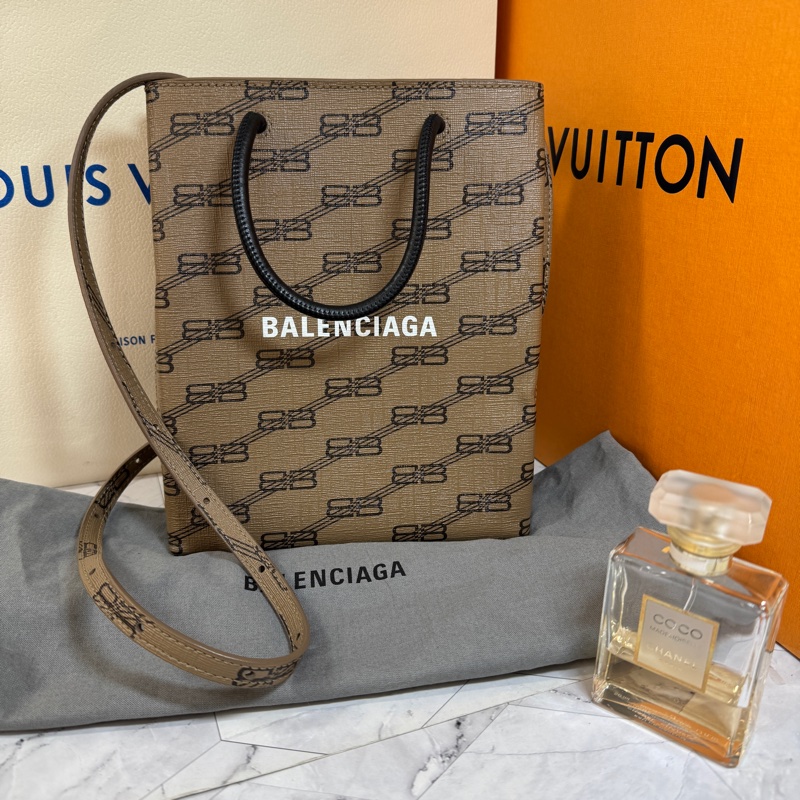 🎁 Balenciaga 琴譜包 #背帶款-5