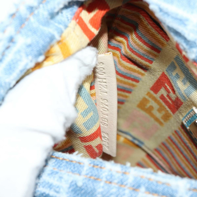 【日本直送】FENDI Zucca 帆布 Mamma Baguette 單肩包 牛仔藍金色 正品 hk2972V-10
