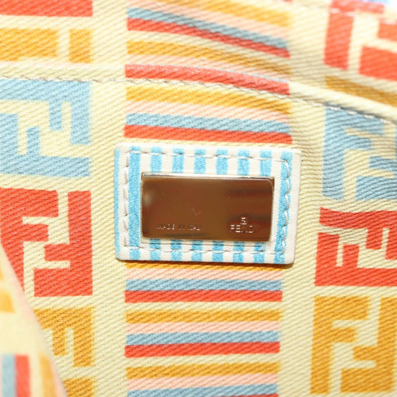 【日本直送】FENDI Zucca 帆布 Mamma Baguette 單肩包 牛仔藍金色 正品 hk2972V-22
