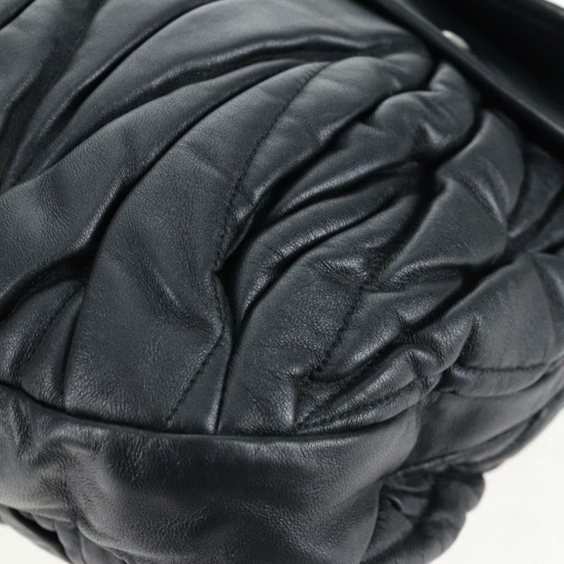 【日本直送】Miu Miu Matelasse 單肩包 皮革 2way 黑色 銀色 正品 143194V-18