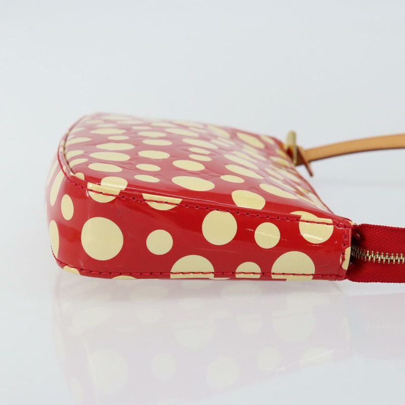【日本直送】路易威登 Vernis Yayoi Kusama 手拿包配件紅色 M91428 正品 141217A-2