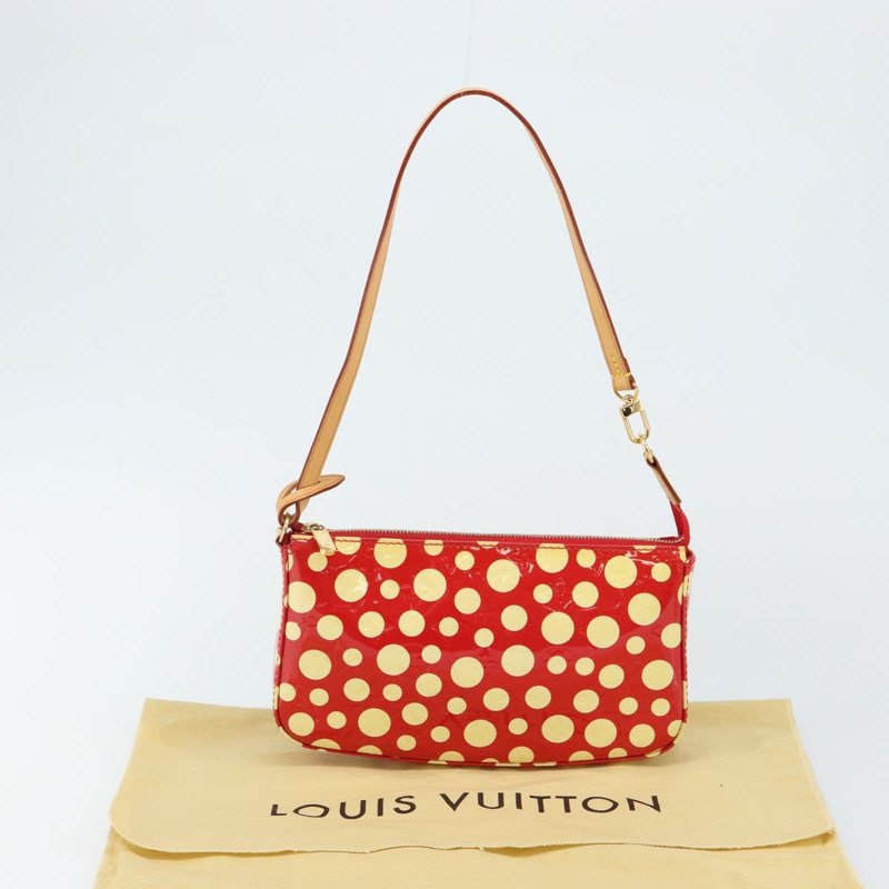 【日本直送】路易威登 Vernis Yayoi Kusama 手拿包配件紅色 M91428 正品 141217A-11