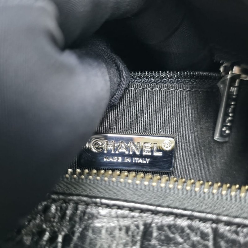 Chanel 黑色Gabrielle Small Hobo Bag with Handle-14