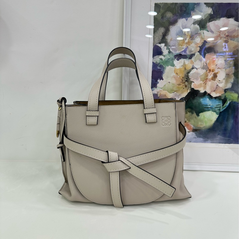 Loewe羅意威 Gate米灰色 tote托特包 帶肩帶 99新近閒置 底長30cm-1