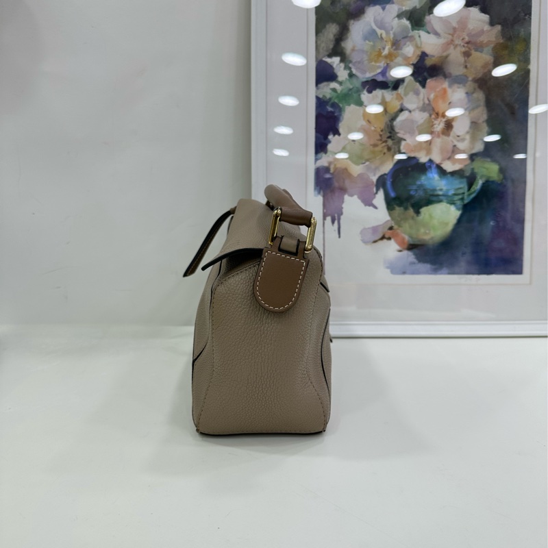 loewe 羅意威puzzle 小號 底長24 熱門款沙色-3
