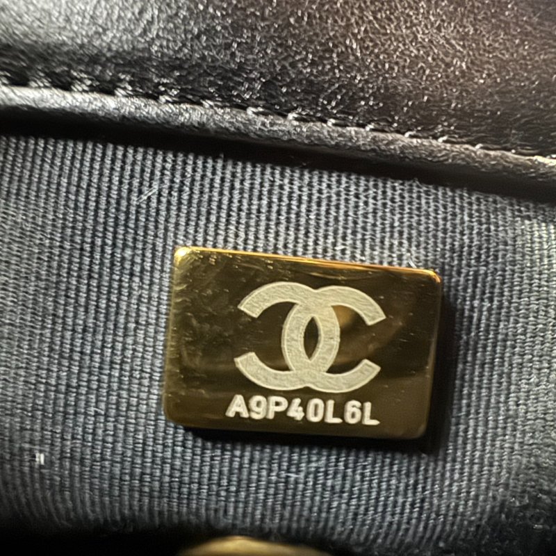 Chanel 全新 現貨 19 後背包-2