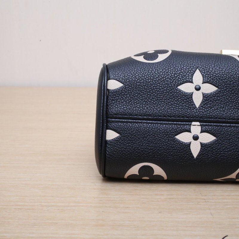 LOUIS VUITTON Favorite鏈條雲朵包黑色牛皮晶片肩背包-3