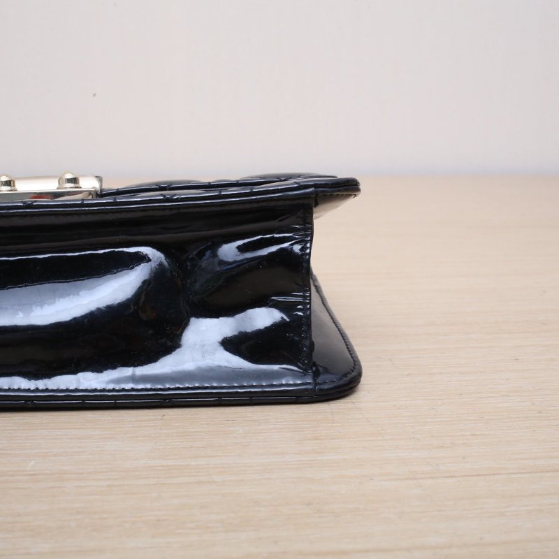 DIOR MissDior小號21黑色漆皮金扣2014肩背包-3
