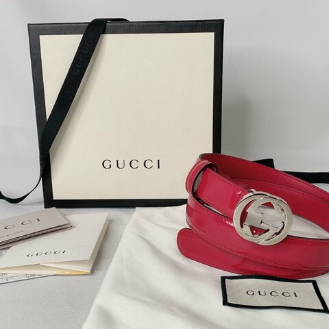 GUCCI 桃色亮漆皮板扣皮帶