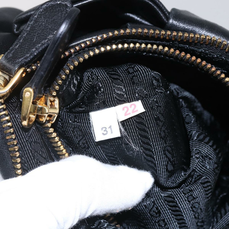 【日本直送】PRADA 手提包 皮革 黑金色 正品 135316V-10