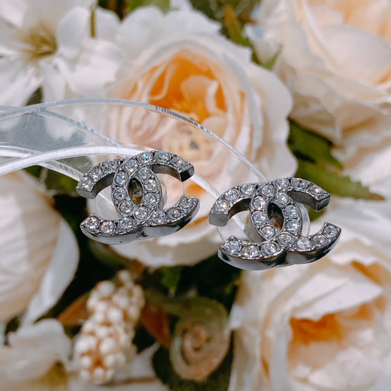 TW4488 Chanel香奈兒經典1.5cm閃石耳環 Classic CC Logo Earrings Crystal x PHW-4