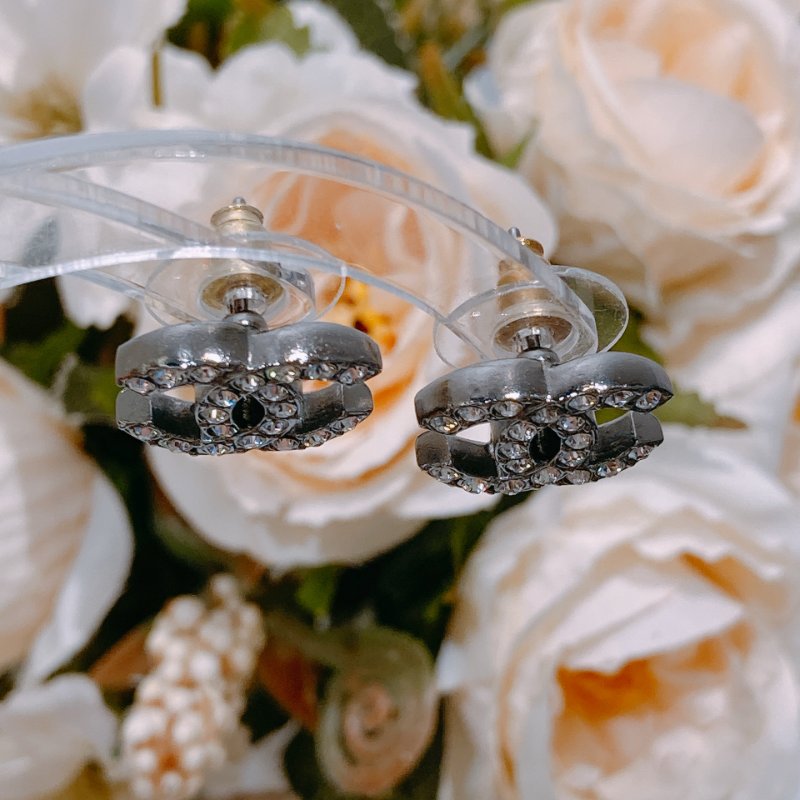 TW4488 Chanel香奈兒經典1.5cm閃石耳環 Classic CC Logo Earrings Crystal x PHW-5