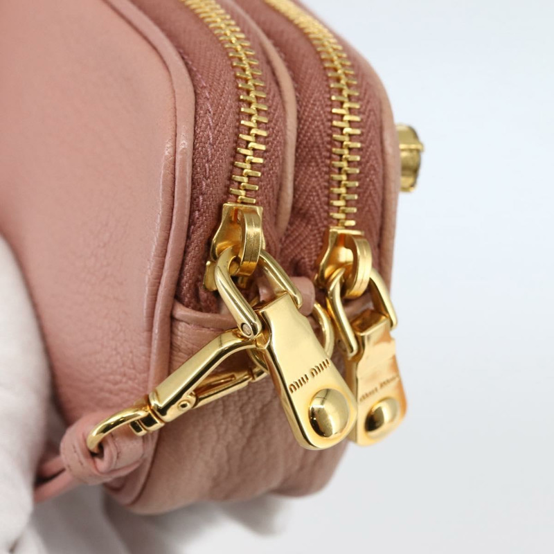 【日本直送】Miu Miu 手拿包 皮革 米色 金色 正品 144819V-7