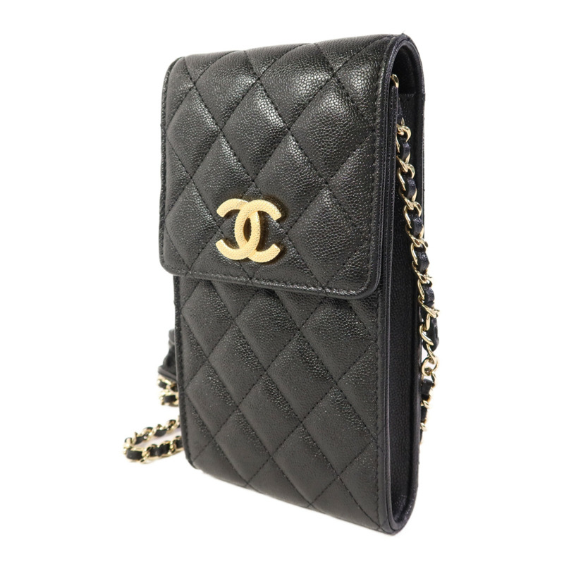 CHANEL 牛皮皮革Phone and Airpods Case金扣手機袋-2