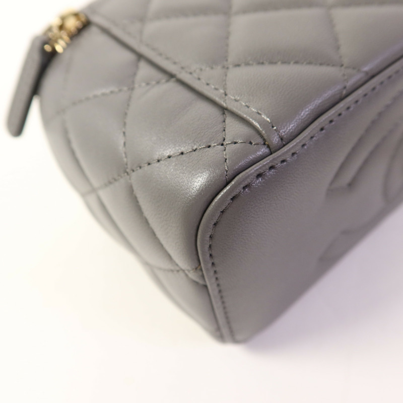 CHANEL 羊皮皮革Vanity Case金扣手挽肩背兩用袋-12