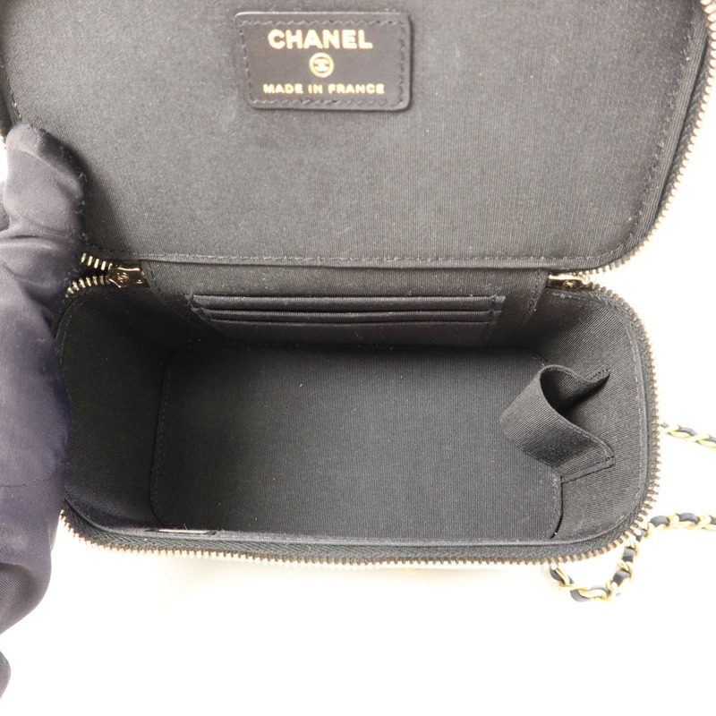 CHANEL 羊皮皮革Vanity Case金扣鏈帶手挽肩背兩用袋-5
