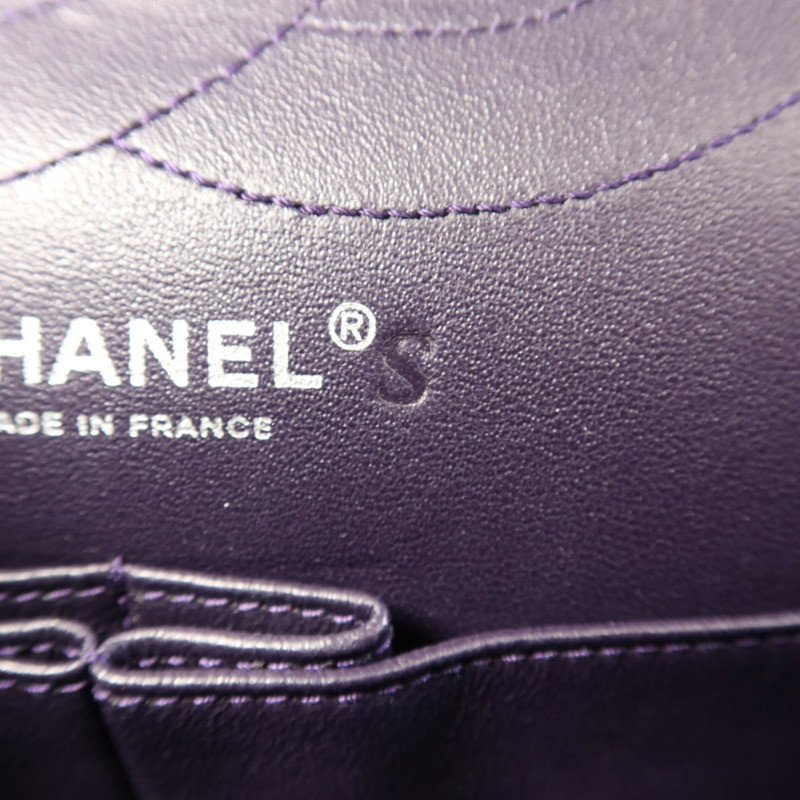 CHANEL 牛皮皮革2.55 Jumbo銀扣鏈帶肩背袋-18