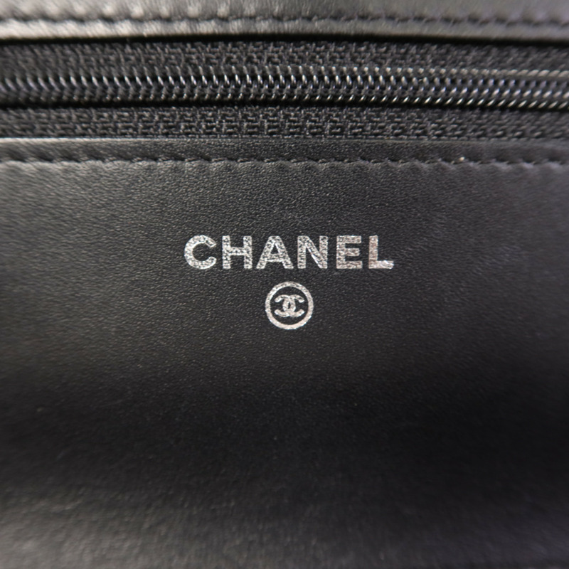 CHANEL 牛皮皮革WOC Wallet On Chain扣鏈帶肩背袋-7