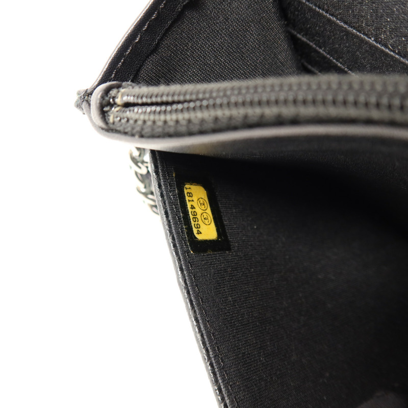 CHANEL 牛皮皮革WOC Wallet On Chain扣鏈帶肩背袋-8