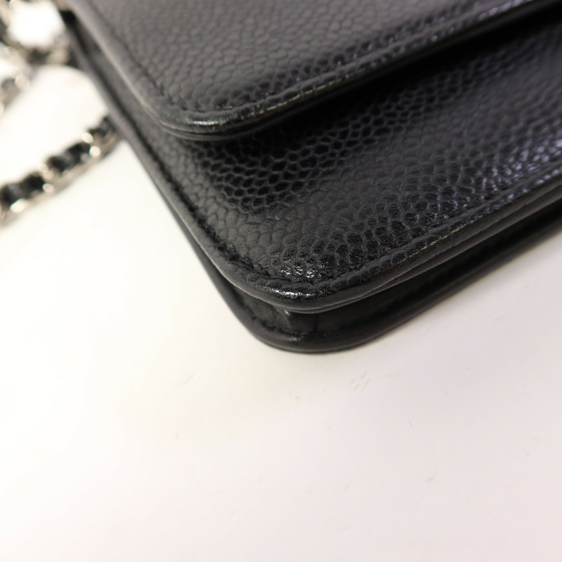 CHANEL 牛皮皮革WOC Wallet On Chain扣鏈帶肩背袋-11