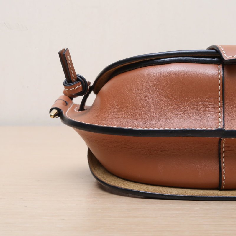LOEWE gate腰包迷你柔軟牛皮革提花GateDual手袋金棕色牛皮肩背包-2